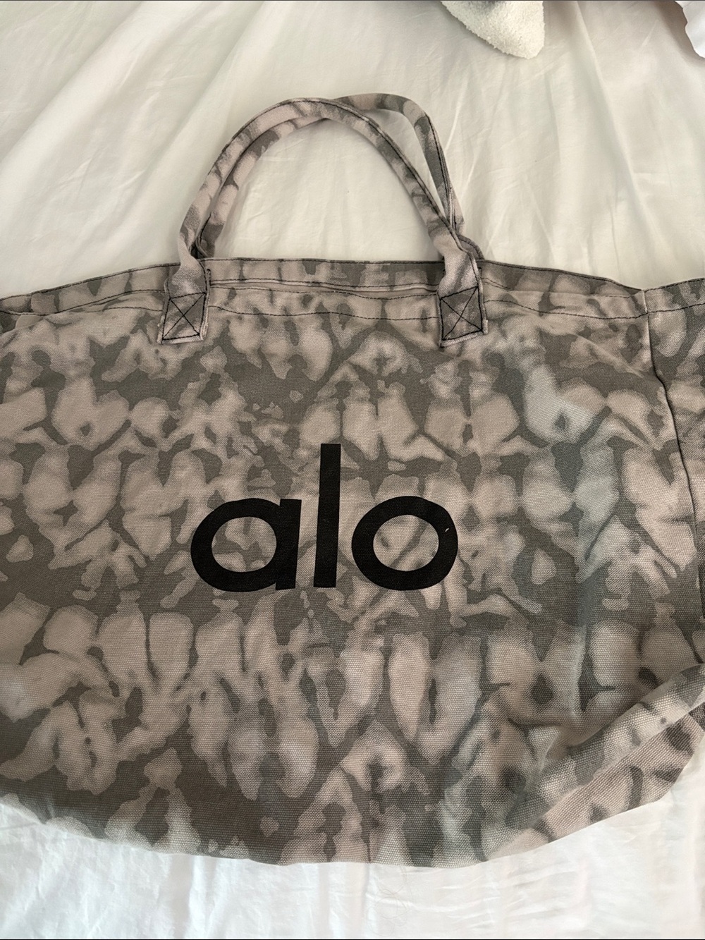 ALO Yoga Tie-Dye Canvas Tote in Gray and Cream